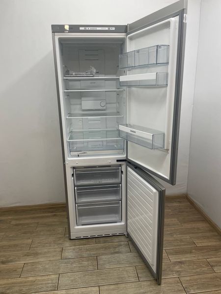 Холодильник двухкамерный Siemens KG36NVI20 000045739 фото