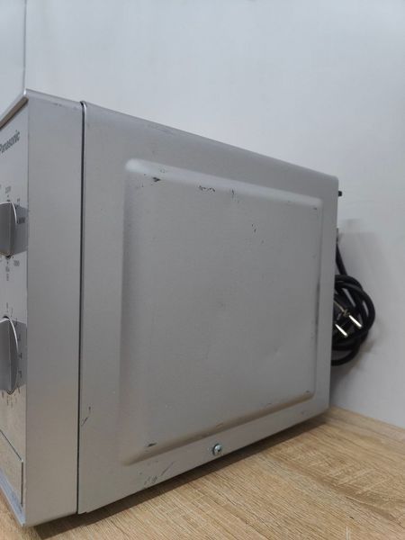 Микроволновая печь Panasonic NN K121MM EPG 1250W sn 5E73280069 000051116 фото