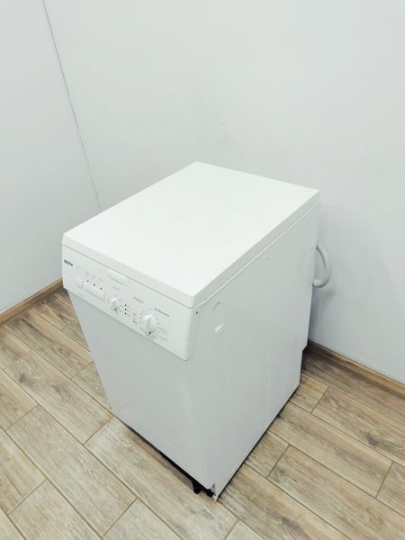 Стиральная машина вертикальная Bosch WOL2450 13 000037156 фото