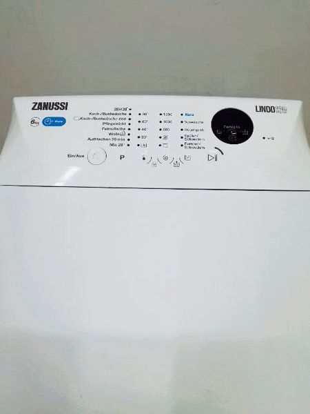 Стиральная машина вертикальная Zanussi ZWQ6125WI 000034491 фото