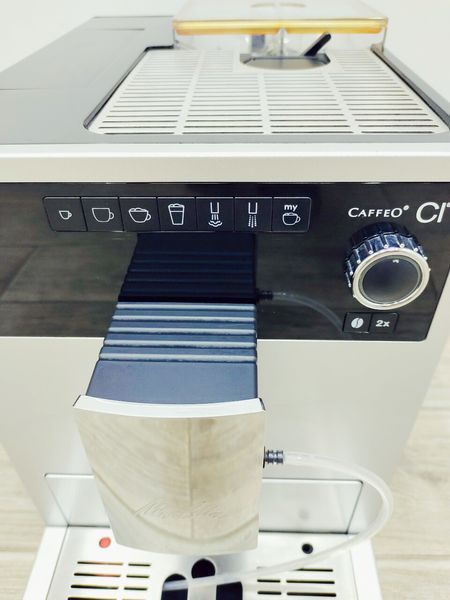 Кавоварка Melitta Caffeo CI E 970 101 1400w sn 0E294422603 000031677 фото