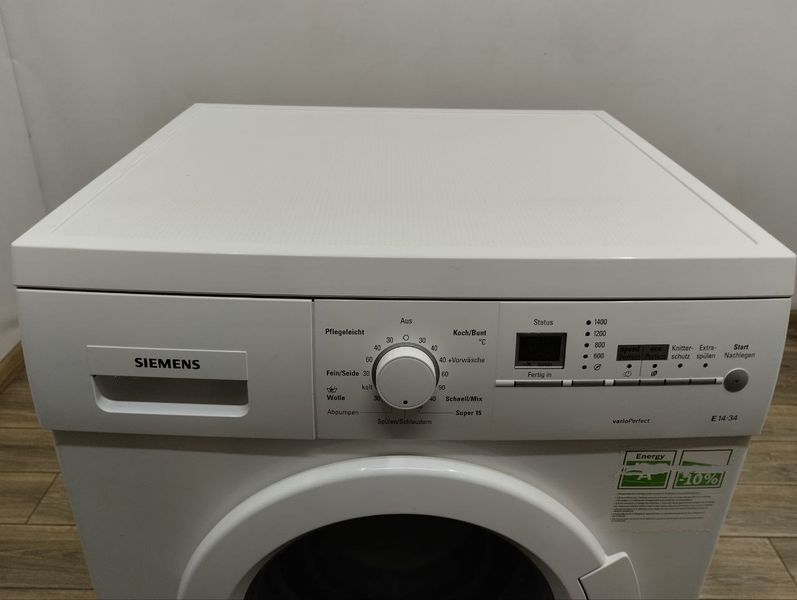Стиральная машина Siemens WLM40 2300W sn 411050346917013689 000046772 фото