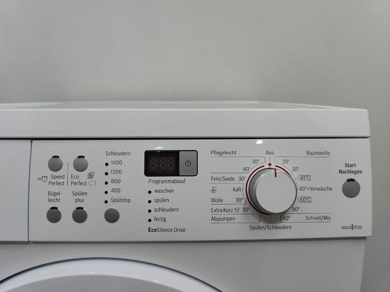 Стиральная машина Bosch WAQ2834209 2400W 6kg sn 00964 000050754 фото