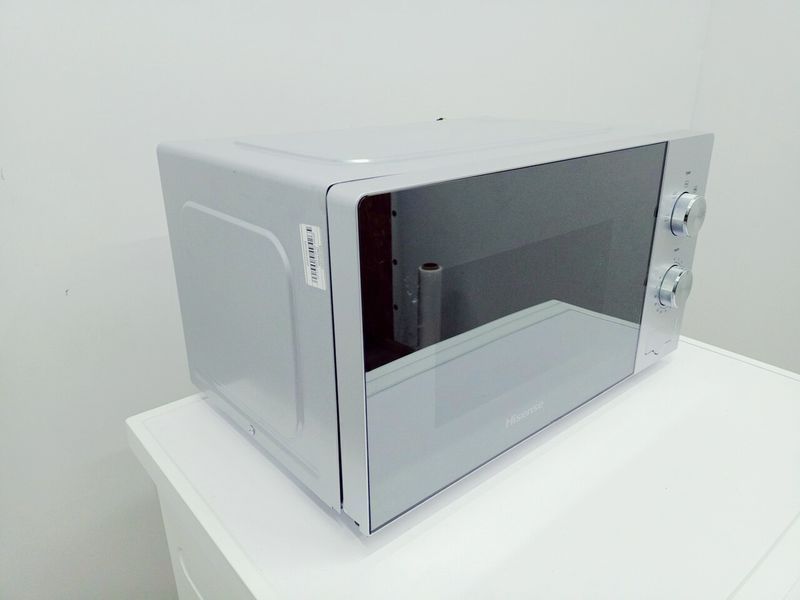 Мікрохвильова піч Hisense sn 05230218102326 000042392 фото