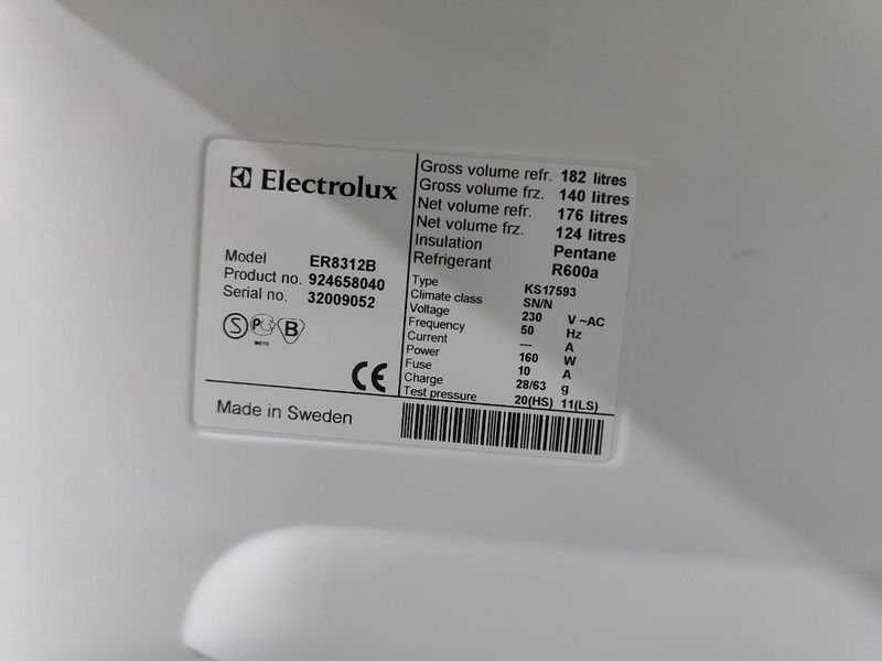 Холодильник Electrolux ER8312B 160W 176+124л sn 32009052 n651 000053323 фото