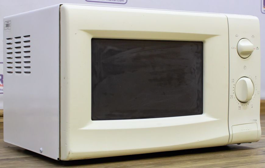 Мікрохвильова піч Sharp R 210A 1300W sn 9909301517 000016146 фото