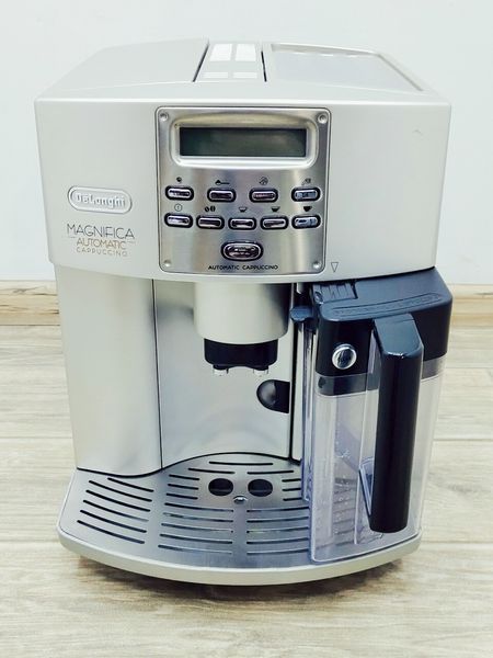 Кофемашина DeLonghi Magnifica Automatic Cappuccino 000029175 фото