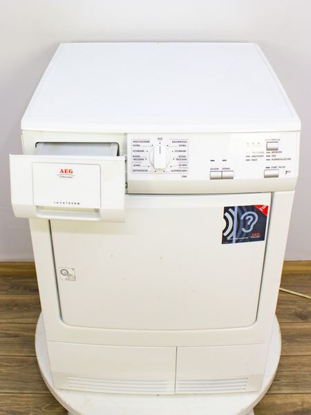Сушильная машина AEG T5584 000018886 фото