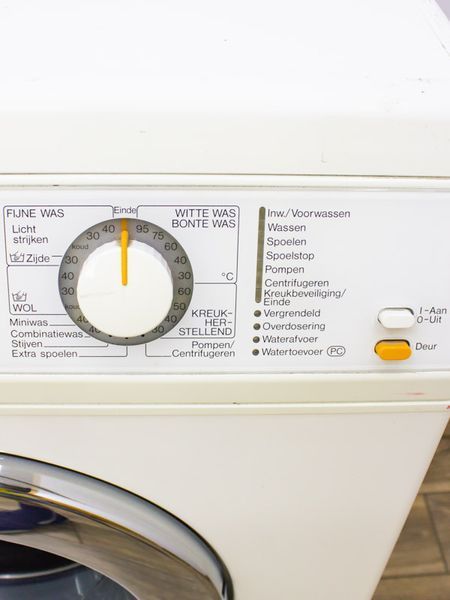 Стиральная машина Miele W463S 000024105 фото