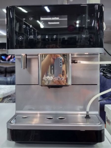 Кофемашина Miele CM63 000031996 фото