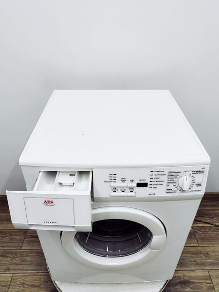 Стиральная машина AEG L6415 000035302 фото