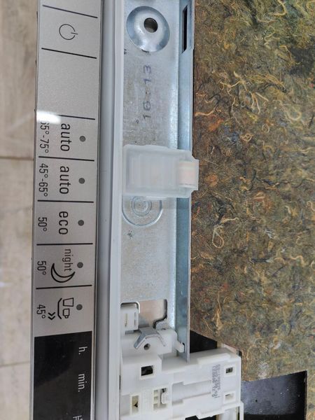 Посудомоечная машина Siemens SN65T053EU 2400W 14ком sn 920600248 n562 000051483 фото Посудомоечная машина Siemens SN65T053EU 2400W 14ком sn 920600248 n562 000051483 фото