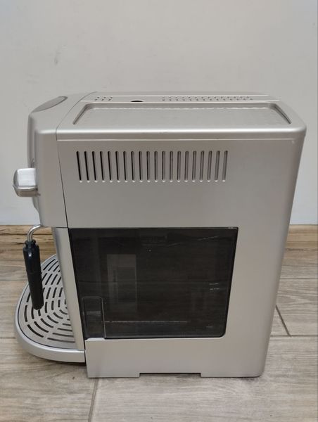 Кавомашина DeLonghi Magnifica ESAM4400 1350W sn 82616 000046920 фото