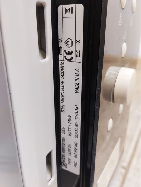 Микроволновая печь встраиваемая Electrolux EMS17216W 1200W sn 13700181 n373 000048014 фото