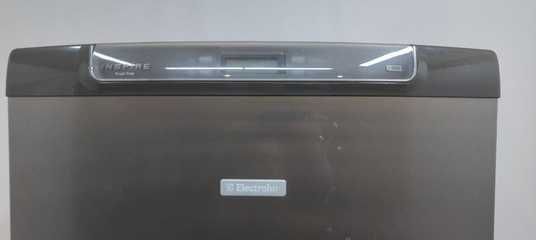 Морозильная камера Electrolux EUF29400X SN74702497 N603】 купити