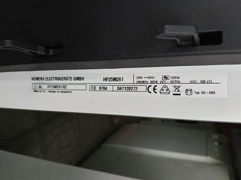 Мікрохвильова піч Siemens HF25M261 900W sn 8704D47120272 n494 000050578 фото