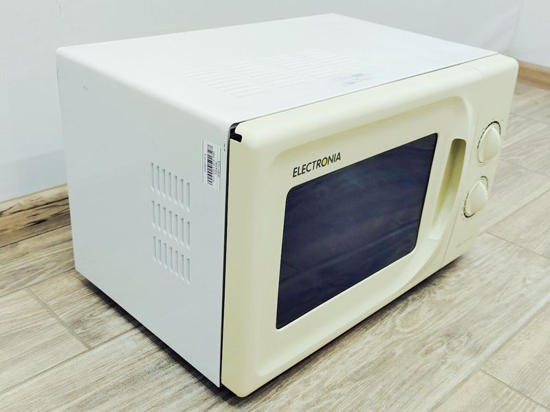 Микроволновая печь Electronia MW 710 10 000043362 фото