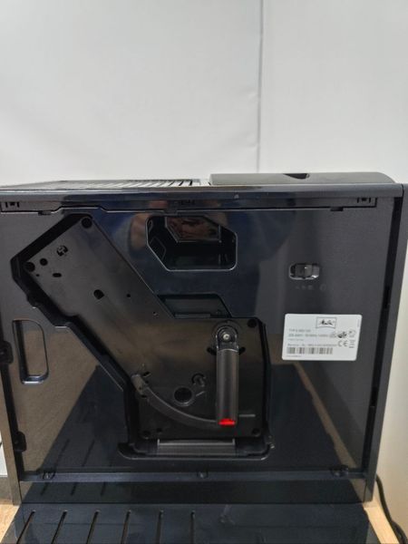 Кавомашина Melita Caffeo Solo 1400W sn 950-3-0A163552301 000049504 фото