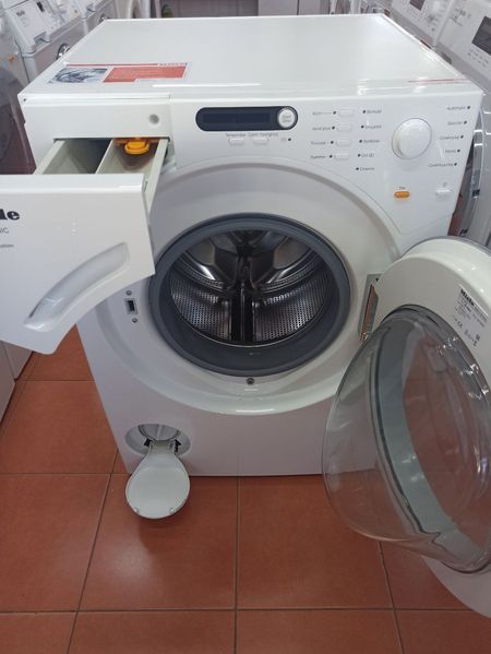 Стиральная машина Miele W 1513 000035615 фото