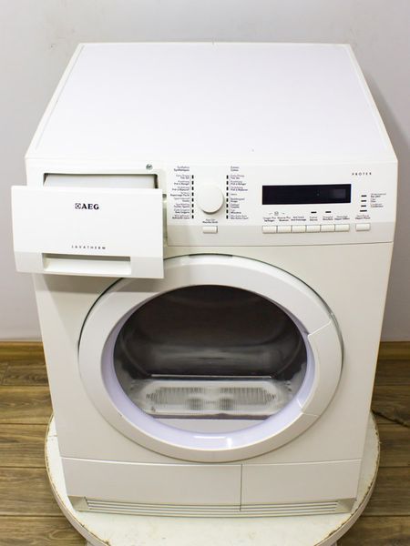 Сушильная машина AEG T76485AH 000034519 фото