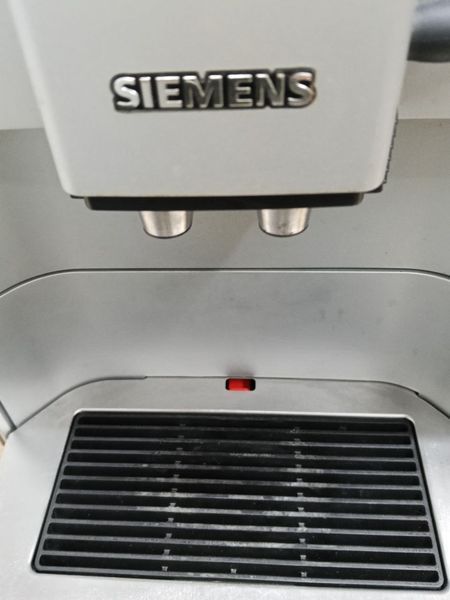 Кофемашина Siemens EQ6 CTES32X 1500W sn 718060380350048751 000050991 фото