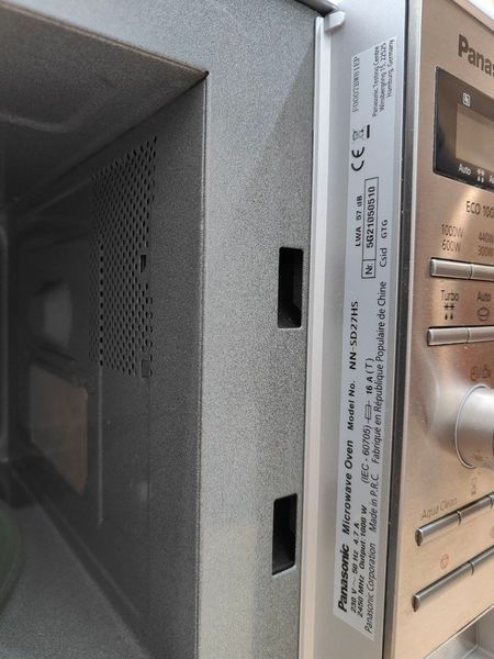 Микроволновая печь Panasonic NN SD27HS 1000W sn 5G21050510 000051107 фото
