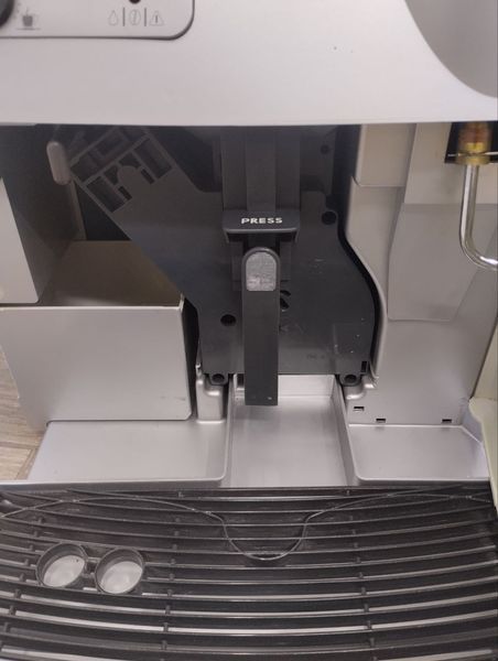 Кофемашина Saeco Cafe Crema SUP 018CR 1250W sn 9003SA40179701 000046375 фото