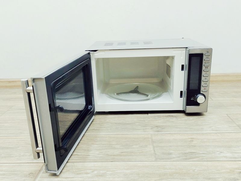 Мікрохвильова піч Life MD 12434 1200w гриль 1000w sn 3135509 000043366 фото