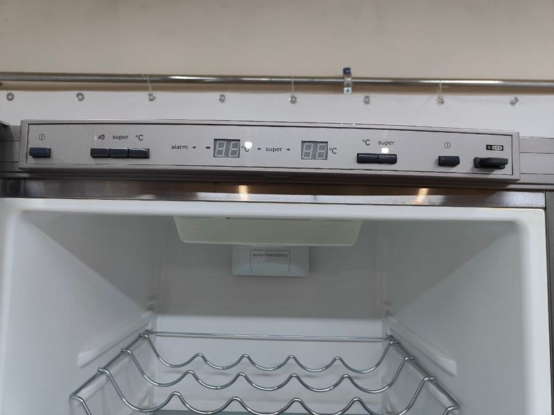Холодильник Siemens KG39P390 12 160W 263+84л sn 217010330730000421 n655 000053320 фото