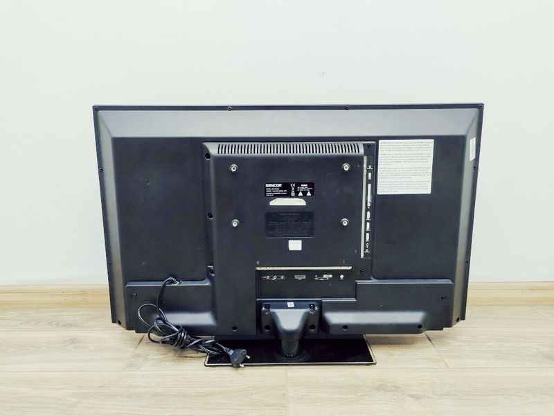ТБ 32 Sencor SLE 3212M4 LCD HD 55w sn 444CG832620D02152 000037345 фото
