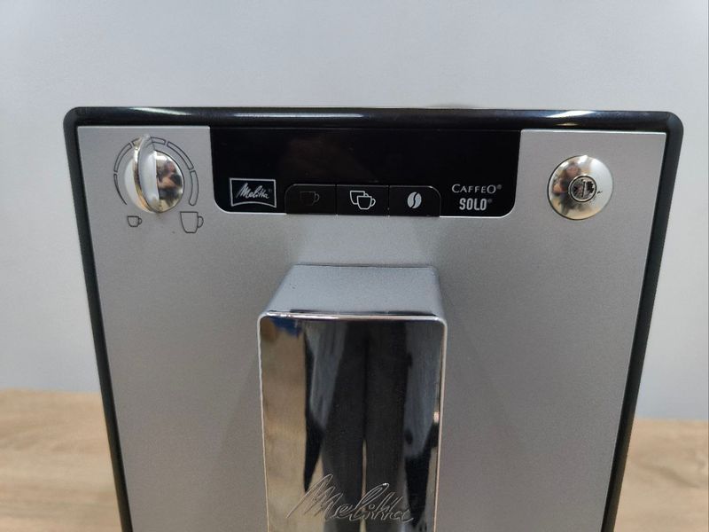 Кавомашина Melita Caffeo Solo 1400W sn 950-3-0A163552301 000049504 фото