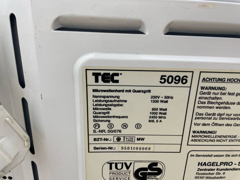 Мікрохвильова піч TEC 5096 1330w гриль 1000w sn 9501060069 000044694 фото