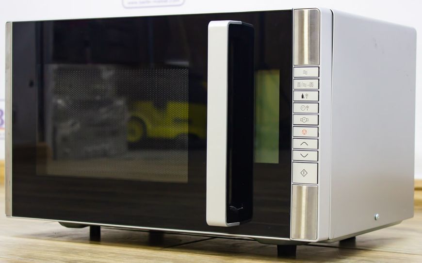 Мікрохвильова піч Quigg MD 16550 1250W гриль 1000W sn 44280 15 000016896 фото