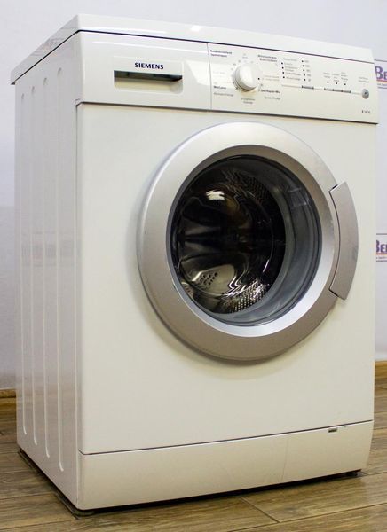 Стиральная машина Siemens WM14E160FG 09 000013290 фото