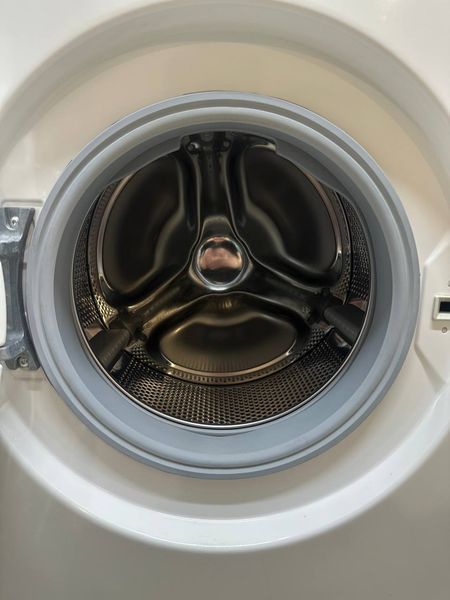 Стиральная машина Siemens iQ100 WM14B220 11 2300W 6кг sn 9406100192 000054227 фото