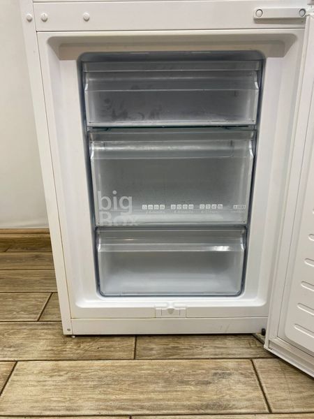 Холодильник двухкамерный Siemens KG39VVW31 01 90W 248+94 л sn 100075 n 408 000048432 фото