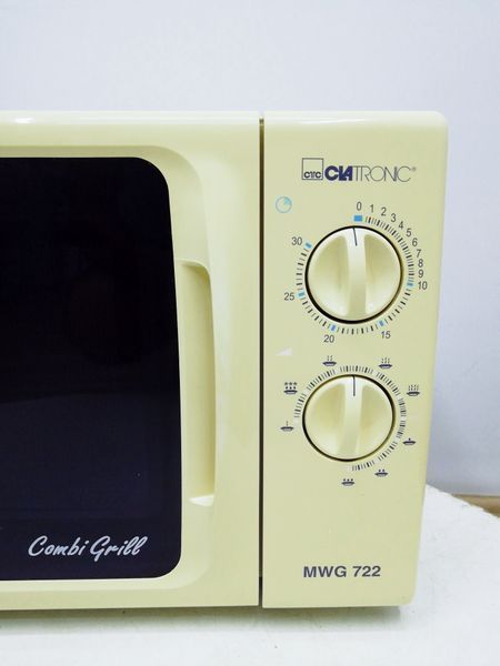 Мікрохвильова піч Clatronic MWG 722 1200w гриль 1000w sn S02167B73960 000035333 фото