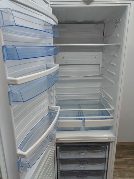 Холодильник двухкамерный Cilinga KFP560V150W 253+82л sn 20070475524 n476 000050180 фото