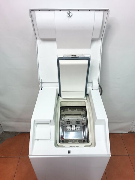 Стиральная машина вертикальная Premium W 665 F 6 кг sn 57124561457 000053768 фото