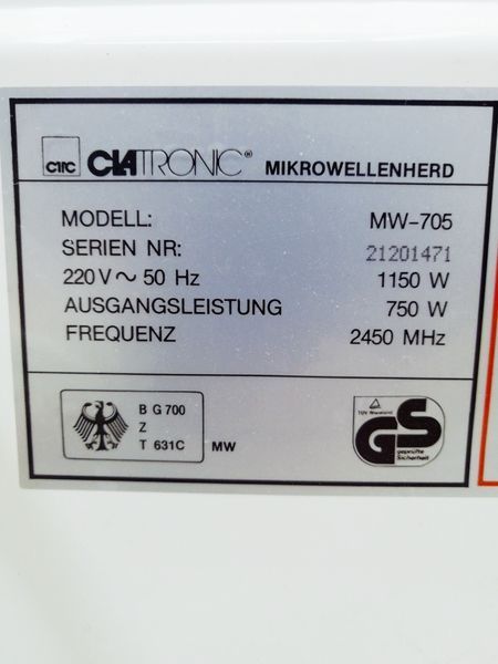 Мікрохвильова піч Clatronic MW 705 1150w sn 21201471 000032227 фото