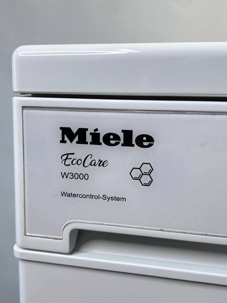 Стиральная машина Miele WT 2670 WPM 000040199 фото