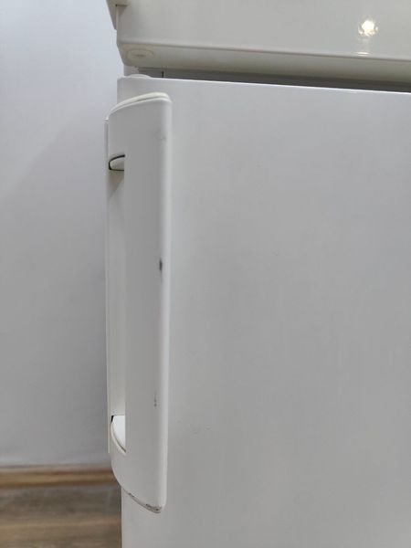 Холодильник Electrolux ER6825D 130W 136+42л sn 82300009 n648 000053315 фото