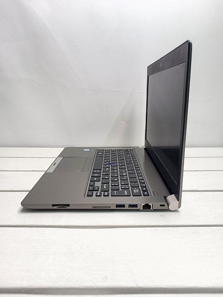 Ноутбук Toshiba Portege Z30 13.3 FHD бат 4:00 часа 000051799 фото