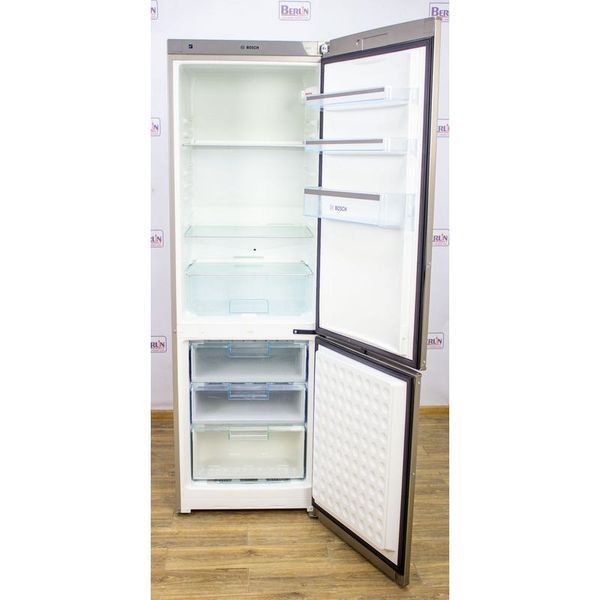 Холодильник двухкамерный Bosch KGV36X47 06 000008611 фото