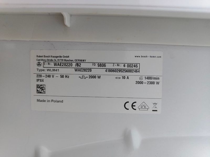 Стиральная машина Bosch WAE28220 B2 2300W 7кг sn 9806600246 000053440 фото