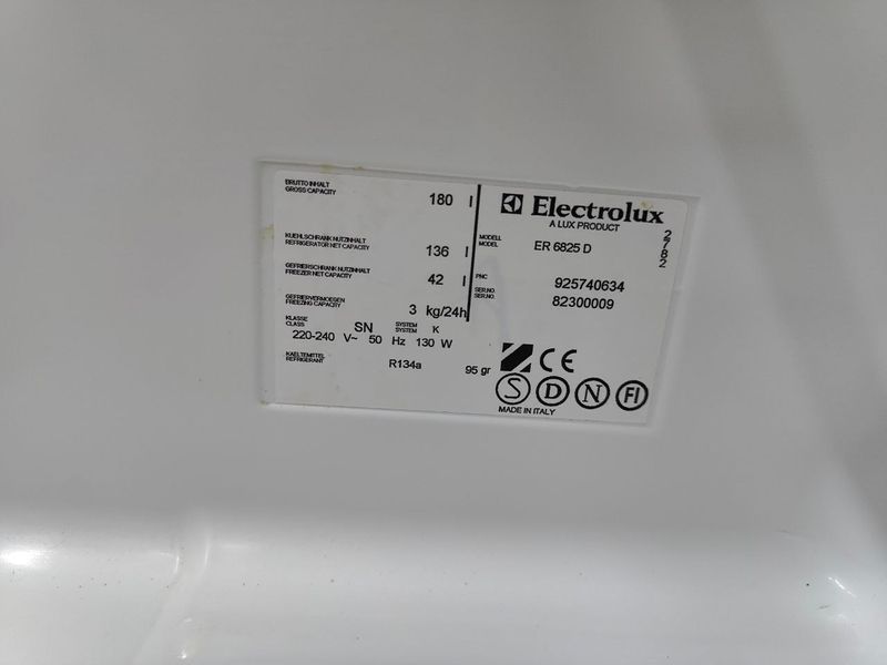 Холодильник Electrolux ER6825D 130W 136+42л sn 82300009 n648 000053315 фото