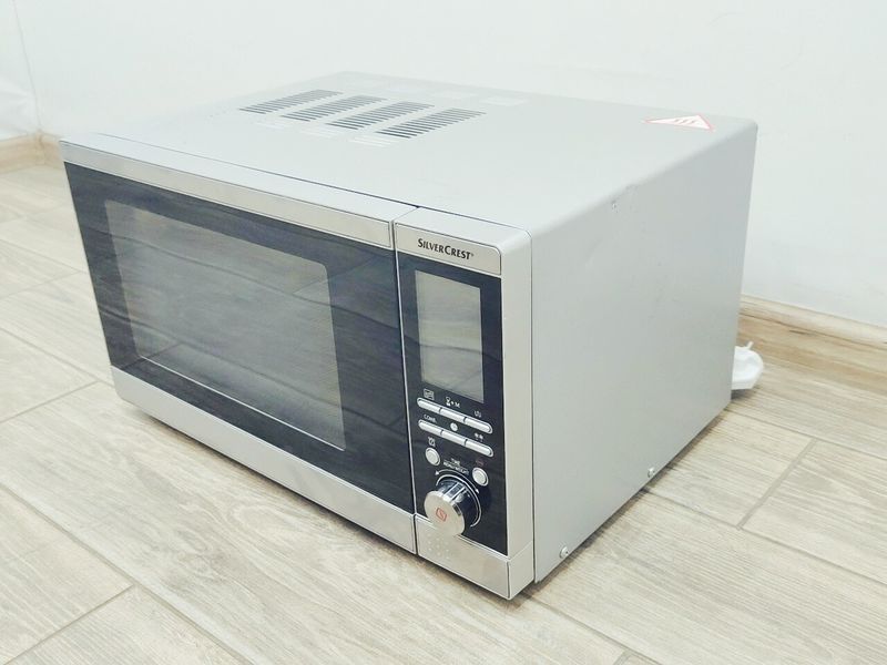 Микроволновая печь SilverCrest SMW 800 A2 000039106 фото