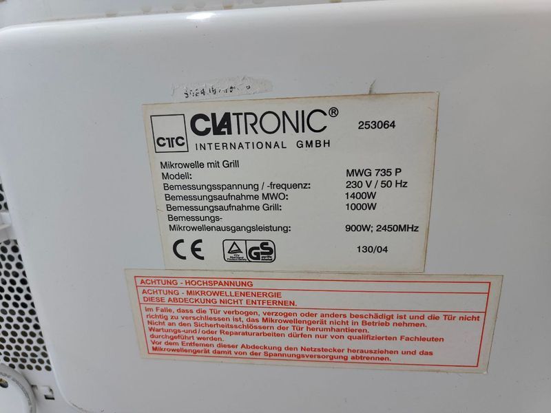 Микроволновая печь CLATRONIC MWG735P 900W+1400W гриль sn 253064 000049956 фото