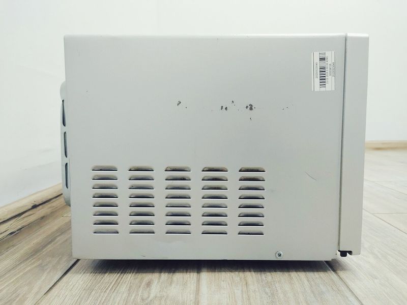 Микроволновая печь SilverCrest SMW 800 A2 000039106 фото