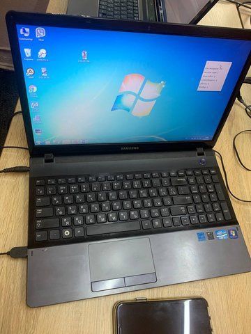 Ноутбук Samsung NP300E5 000036818 фото